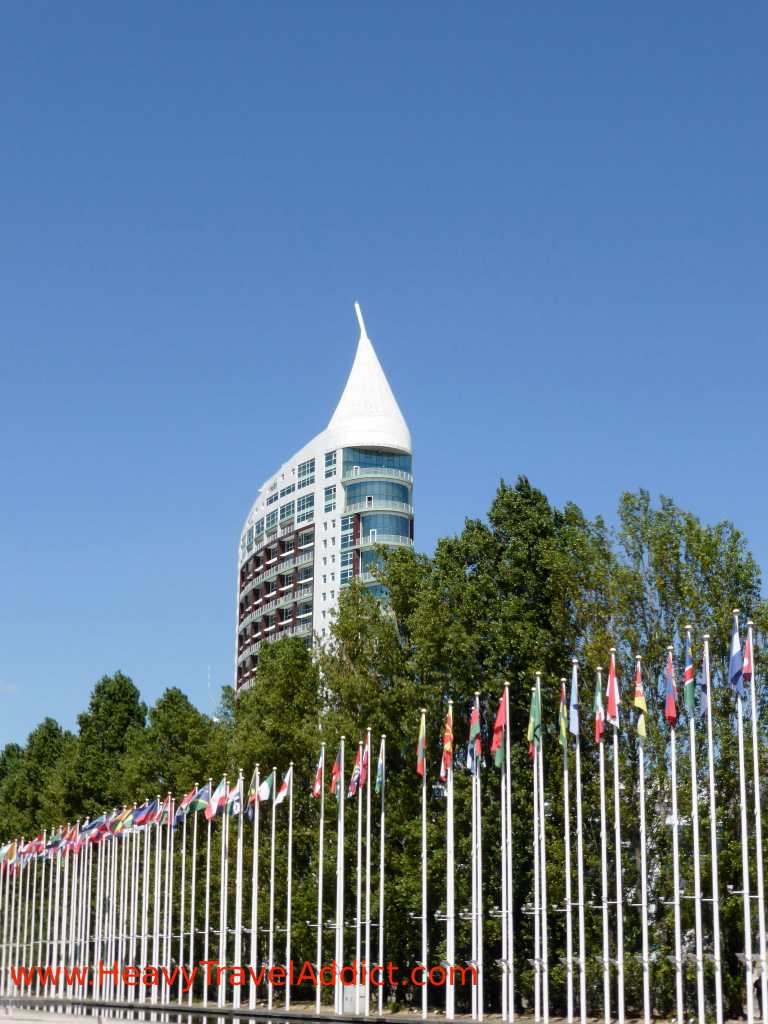 Close to Vasco Da Gama Shopping Center